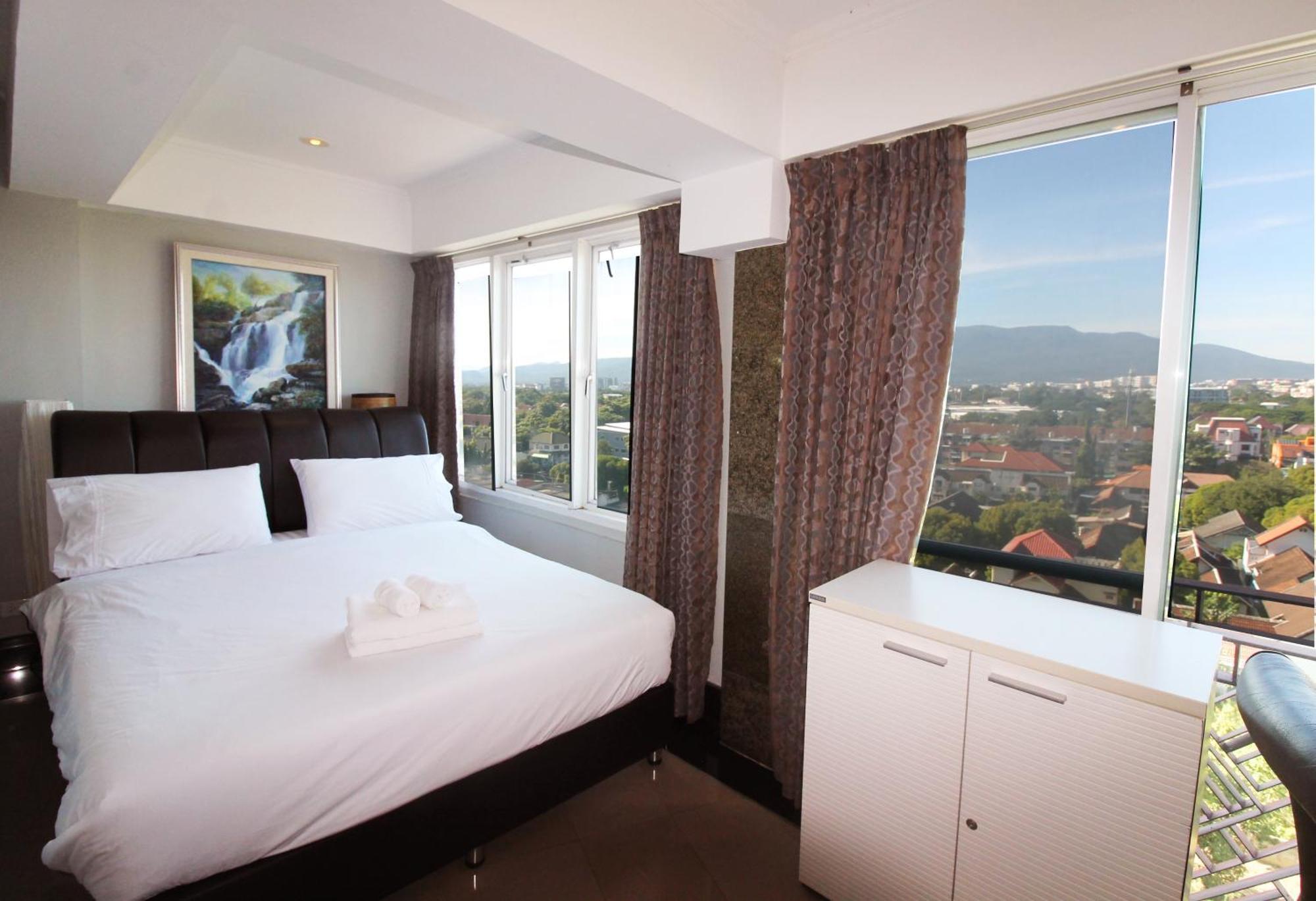 Penthouse Galare Thong Tower Lejlighed Chiang Mai Eksteriør billede