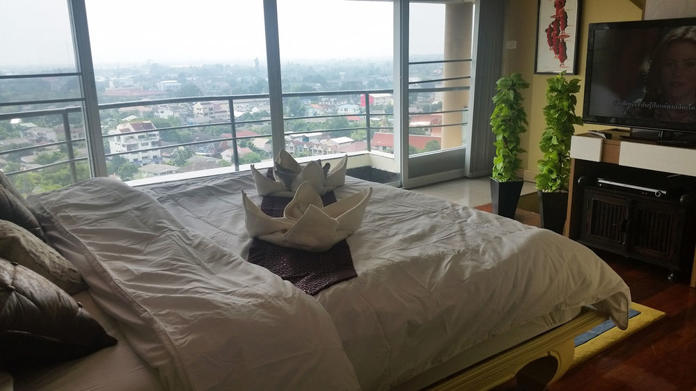 Penthouse Galare Thong Tower Lejlighed Chiang Mai Eksteriør billede