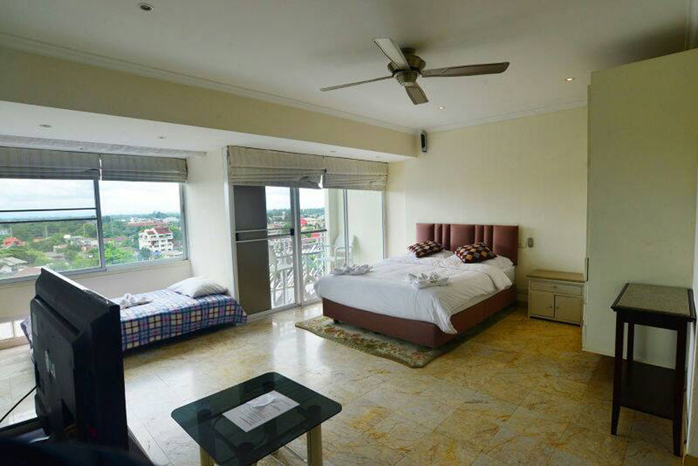 Penthouse Galare Thong Tower Lejlighed Chiang Mai Eksteriør billede